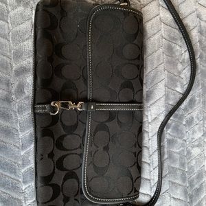 Coach Signature Shoulder Bag